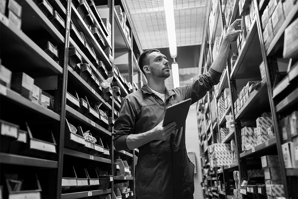 Image of a spare parts warehouse